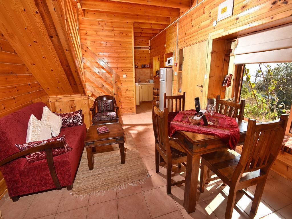 Nofesh Ne'Eman Villa Amirim Bagian luar foto